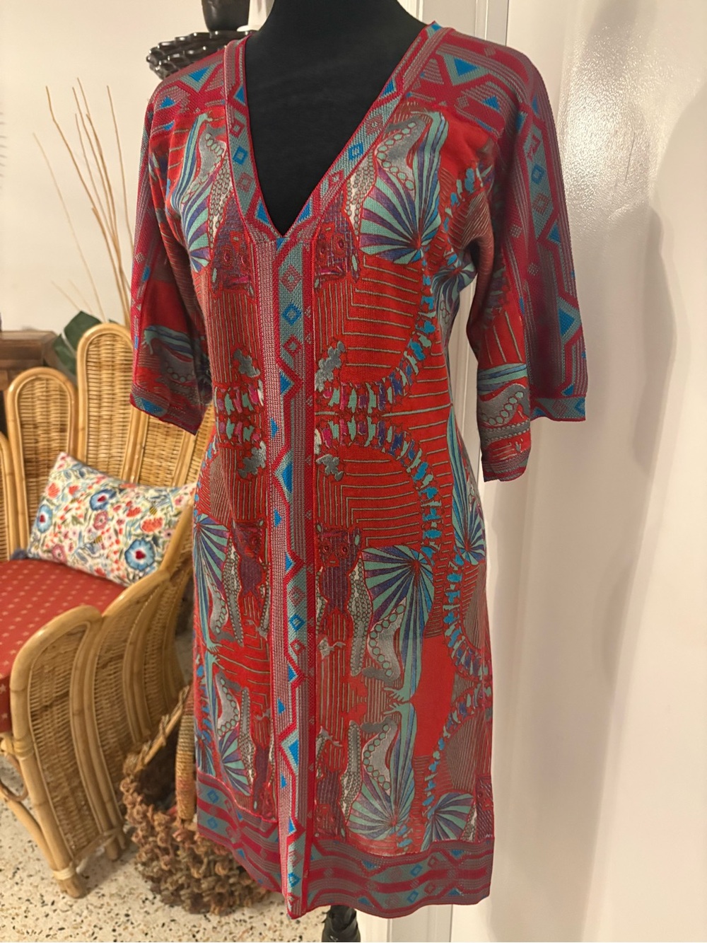CUSTO KNITWEAR BARCELONA Red Print Wing Sleeve Fitted Dress! Stunning. Size Med